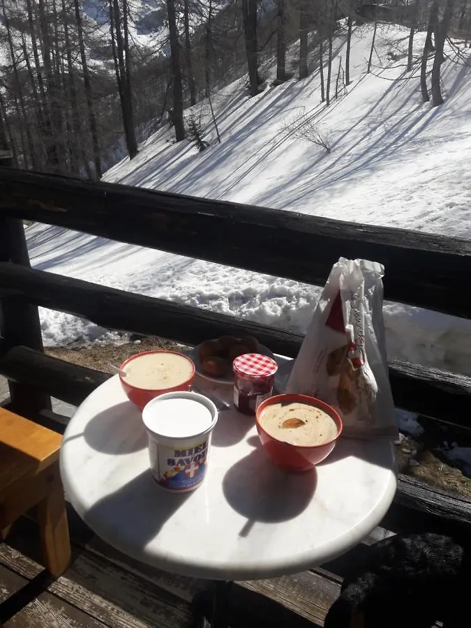Namaste Chalet Hostel Tignes Bed & Breakfast