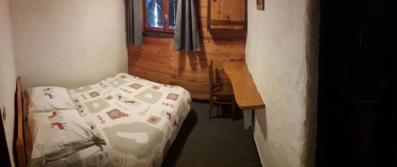 Bed & Breakfast Namaste Chalet Hostel Tignes